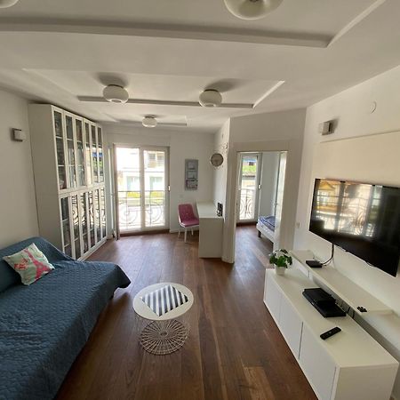 Cimi Apartment Belgrado Esterno foto